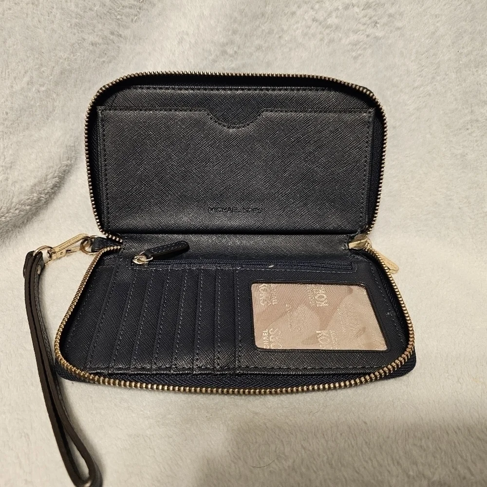 EUC Navy Blue Michael Kors Wallet - Picture 2 of 4